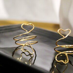 Chic Gold Heart Wire rings adjustable (pack of 2)